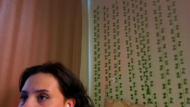 Chat XXX Live Forever_Smiler