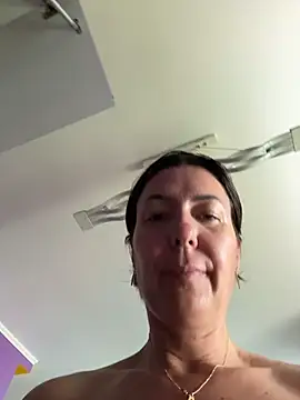 eveangelll XXX чат на живо