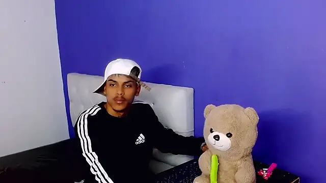 Онлайн чат XXX Angel_foxc13