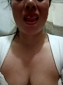 kaia-cam Chat XXX in diretta