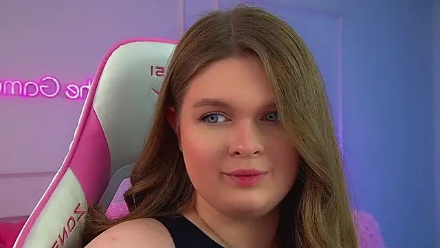 CrystalLyons Adlı Modelin Canlı XXX Sohbeti