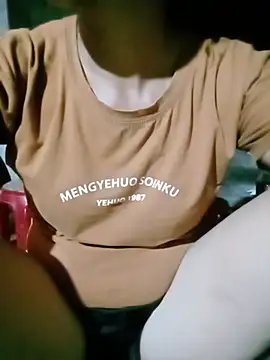 Sexyy-y 现场XXX聊天