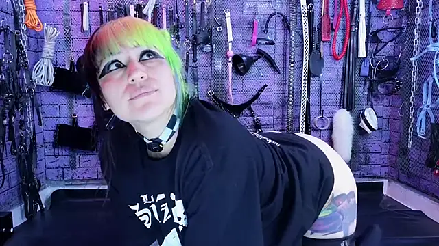 Онлайн чат XXX PANDORANEZZ