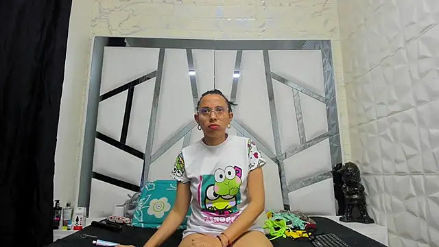 Chat XXX ao vivo de Lunahot68