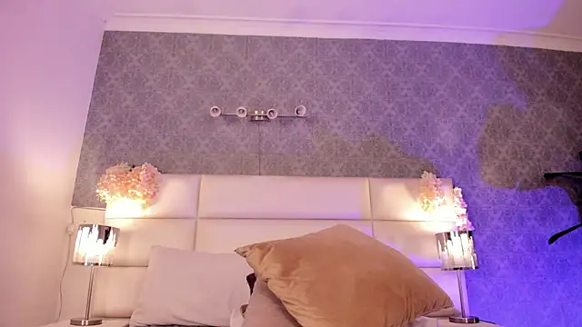 miadecker Live XXX-chat