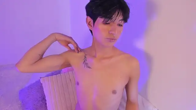 AleaurarashiiのライブXXXチャット