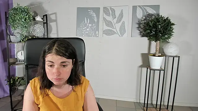 MartaEdams: απευθείας συνομιλία ΧΧΧ