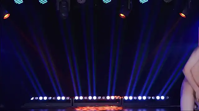 AOA-TYR's Live XXX Chat