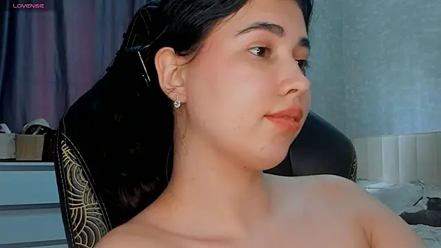 Diara_1an Adlı Modelin Canlı XXX Sohbeti