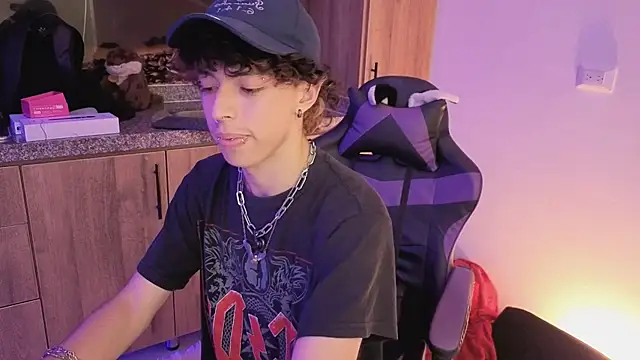 Chat XXX Live Otter_Moon