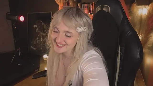 Czat XXX na żywo – ELLIEJAY
