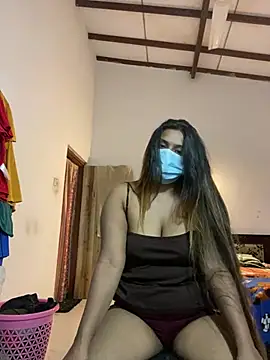 Elisha96 Adlı Modelin Canlı XXX Sohbeti