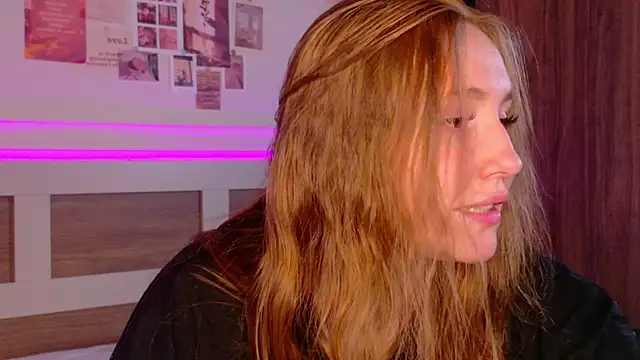 LunaXBaddie's Live XXX Chat