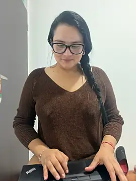 دردشة jordan_milf الجنسية المباشرة