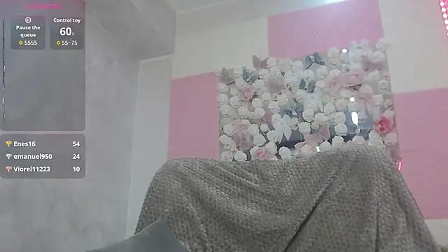 Chat XXX ao vivo de EmberLuna_
