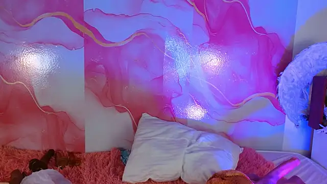 XXX chat uživo modela hellenngp