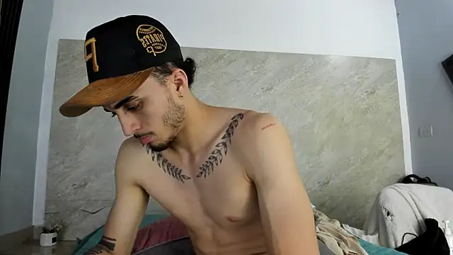James-06 Webcam show