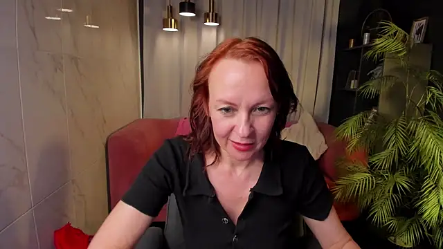 NikaGentle's Live XXX Chat