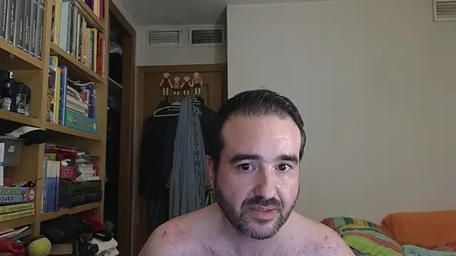 curiosillo83 Live XXX Chat