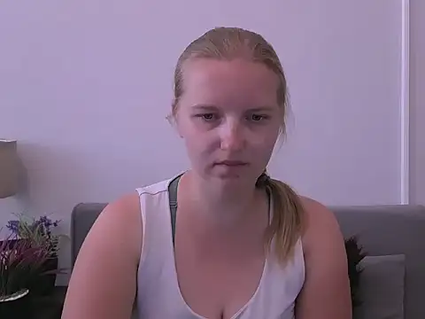 RoseTeacherX Chat XXX in diretta