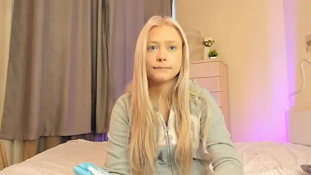 MidnightPoise XXX чат на живо