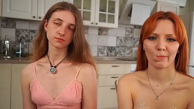 צ'אט XXX בשידור חי של JaneUbry