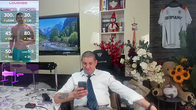 Онлайн чат XXX SpartacusDaddy48