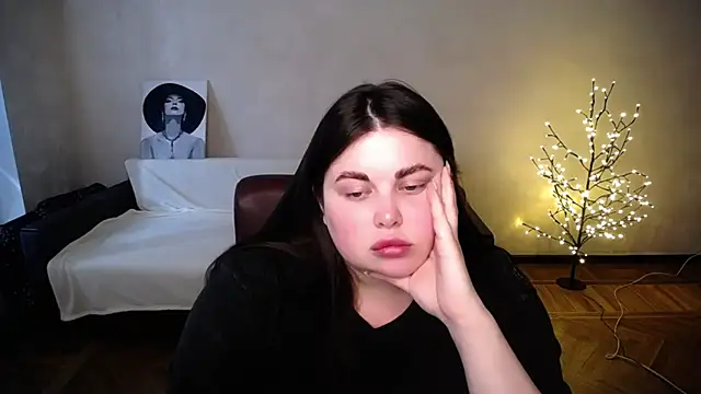 Emily_MoのライブXXXチャット