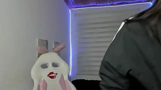 Онлайн чат XXX Brith_ness