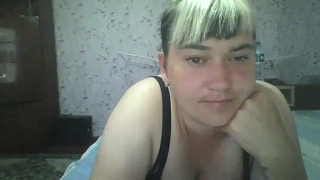 HollyLaBerry's Live XXX Chat
