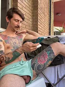 _Lordjizz's Live XXX Chat