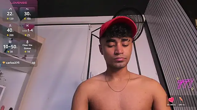 Chat XXX en directo de jacobJohns_