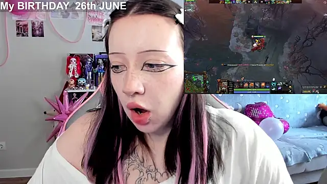 MollysLand live XXX chat