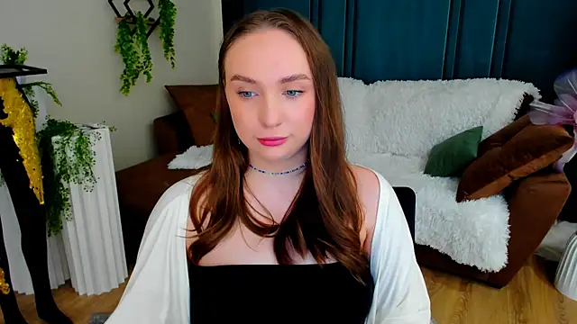 TrueReincarnation Live XXX-Chat
