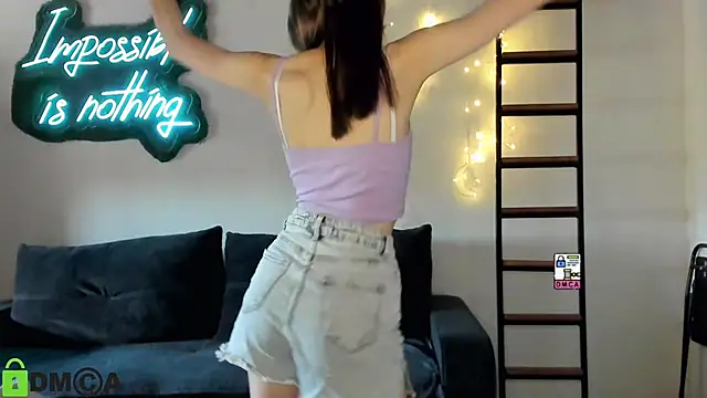 Chat XXX en directo de CherryBloom777