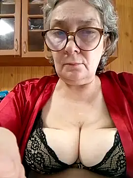 IrinaSweet54's Live XXX Chat
