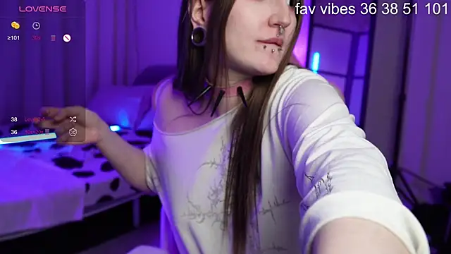 Alice_Goth élő XXX-chatje