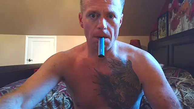 DILFiGuess1's Live XXX Chat