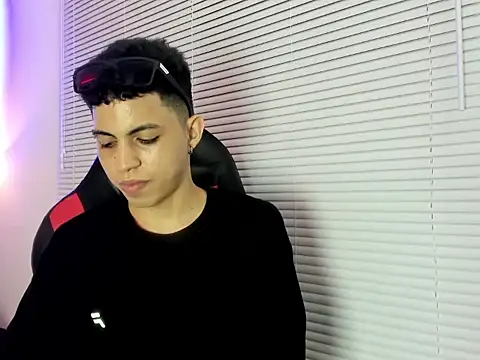 cameron_lux77 Live XXX-Chat