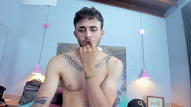 عرض كام James-06
