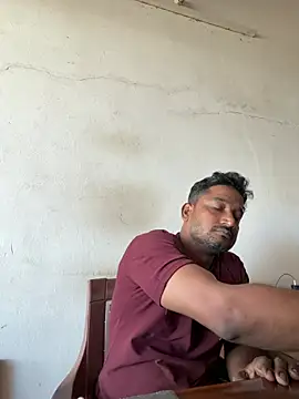 Rabi_BULKBEAST Adlı Modelin Canlı XXX Sohbeti