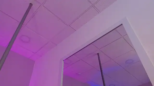 Julietta_33n Live XXX chat