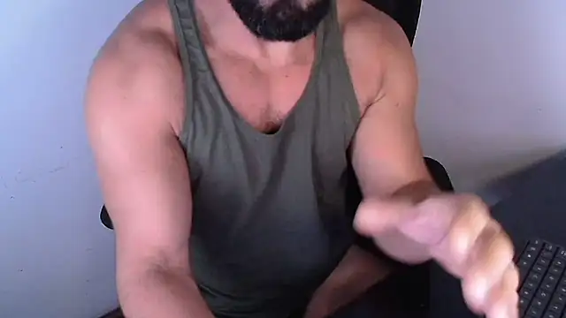 abeardguyone webcam show