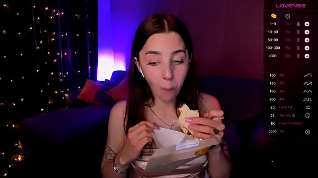 Živý XXX chat CharliGrace_