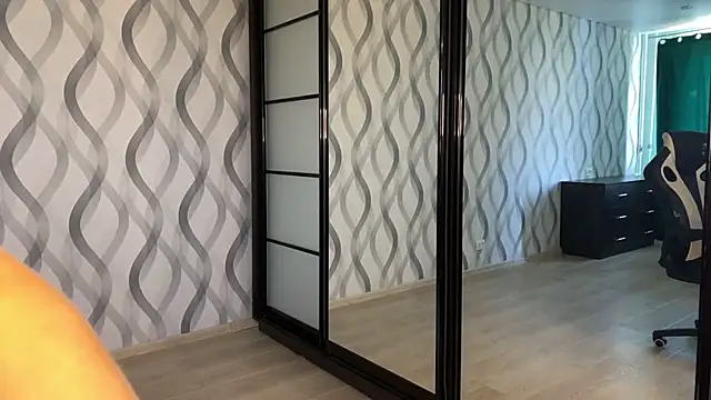 XXX chat uživo modela Miss_Luna_meow