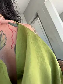 ASSERINAAA's Live XXX Chat
