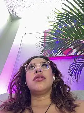دردشة alexa_bluee الجنسية المباشرة