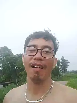 traiwe06 现场XXX聊天