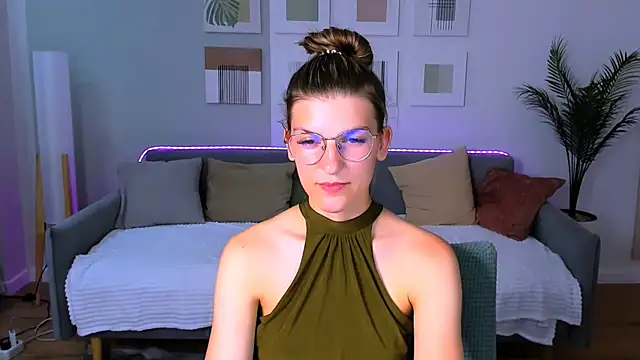 AnnaThorne Chat XXX live
