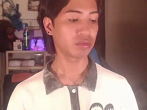 Chat +18 de Ryu_23 ao vivo